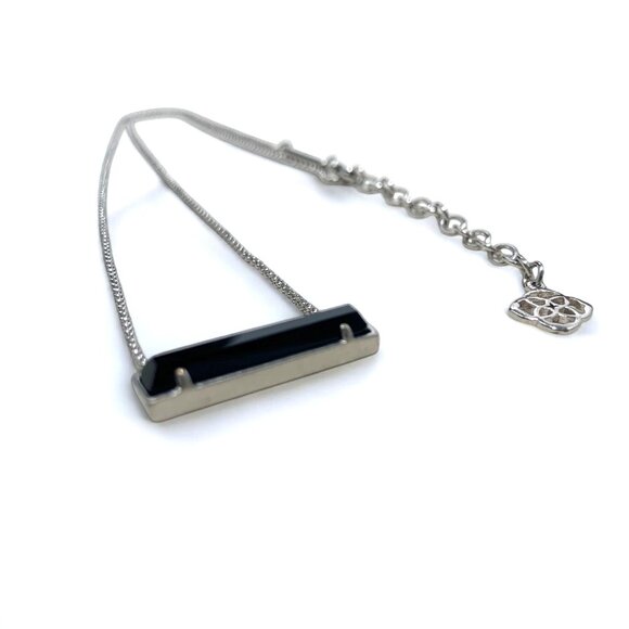KENDRA SCOTT LEANOR Black Glass Bar Pendant Necklace Rhodium Plated 18"L + 2" - Picture 6 of 7